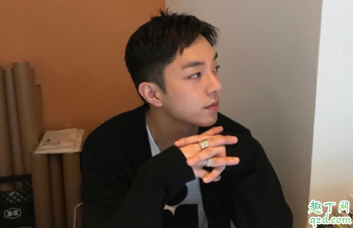 工作中和毒舌直男怎么相處 和直男同事工作需要注意什么1