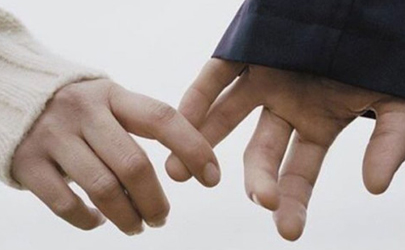 分手后前男友來(lái)我qq空間什么意思 前男友天天來(lái)看空間代表什么