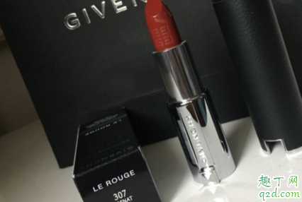 紀(jì)梵希333和307哪個(gè)好看 紀(jì)梵希333和307區(qū)別對(duì)比試色3