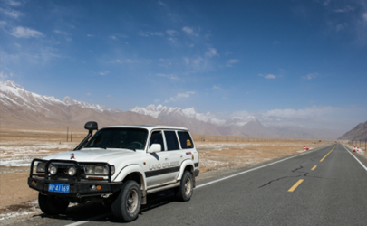 發(fā)動機機油損耗快啥原因  怎么看汽車燒機油還是漏油