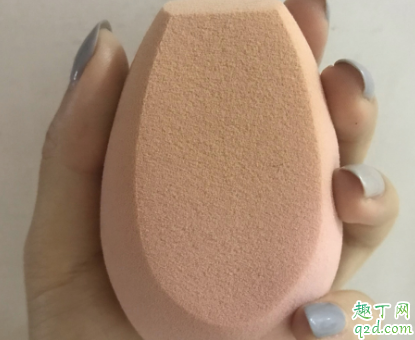 三月兔美妝蛋和rt美妝蛋哪個(gè)好 三月兔和rt美妝蛋使用對(duì)比評(píng)測7