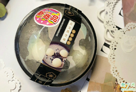 羅森白玉黑芝麻慕斯蛋糕多少錢(qián)一個(gè) 羅森白玉黑芝麻慕斯蛋糕好吃嗎1