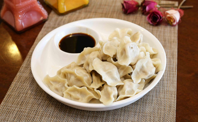 生肉餃子煮幾分鐘才熟 生肉餃子煮6分鐘能熟嗎