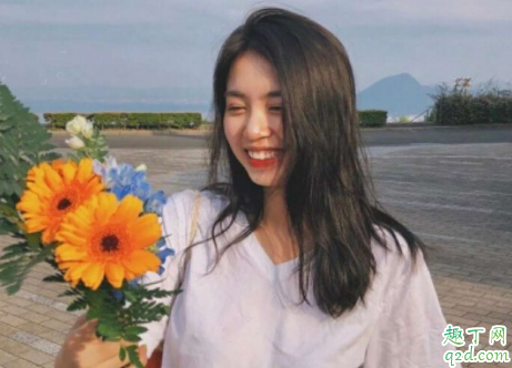 2020在家躺尸的朋友圈說說 只想在家躺尸的說說發(fā)朋友圈3