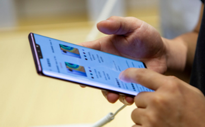 華為mate30pro 4g和5g屏幕不一樣嗎 華為屏幕是同一個廠家嗎