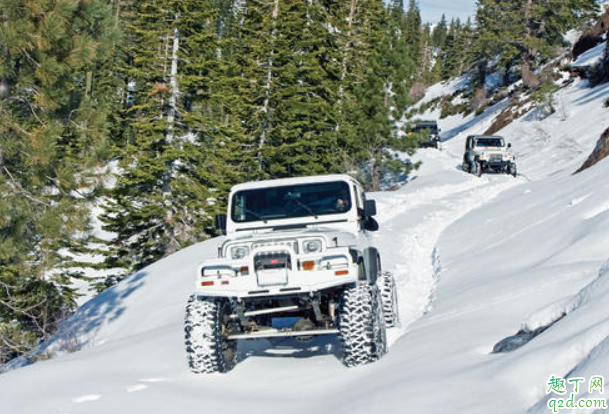 發(fā)動機高轉(zhuǎn)速傷車嗎 汽車發(fā)動機高轉(zhuǎn)速和低轉(zhuǎn)速哪個好1