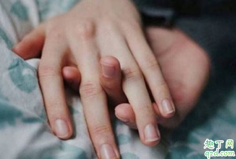 夫妻之間不爭不吵離婚是因為有愛嗎 不爭不吵的婚姻代表什么1