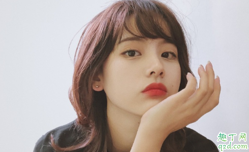 女人同時和兩個人交往會有婦科病嗎 同時和兩個人交往的女人是什么心態(tài)1