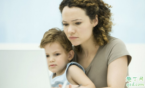 工作中有必要很拼嗎 拼命努力的工作領(lǐng)導(dǎo)會(huì)感動(dòng)嗎1