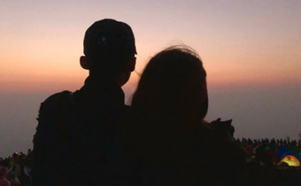 男女常在一起跳舞會產(chǎn)生感情嗎 男女互相關(guān)心是什么意思