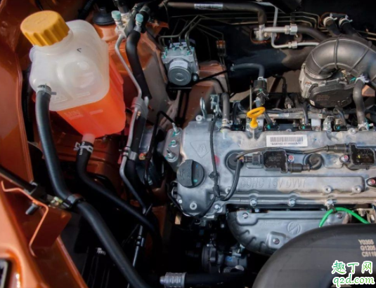 汽車(chē)?yán)鋮s液箱可以加水嗎 冷卻液沒(méi)漏也會(huì)變少嗎1