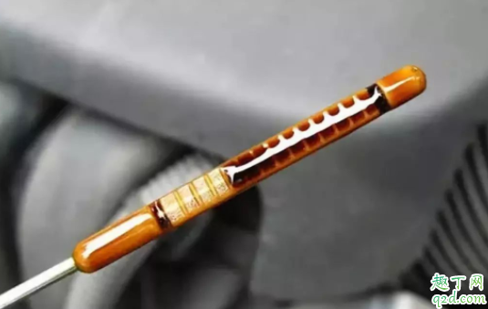 柴油機(jī)冒機(jī)油怎么回事 柴油機(jī)機(jī)油變白是什么原因4