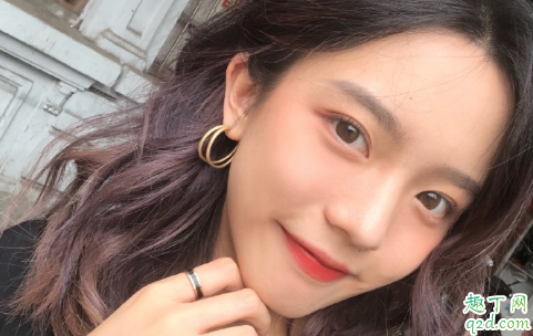 經(jīng)常跟異性聊暖味信息是什么心態(tài) 和很久不聊天的異性曖昧怎么開口3