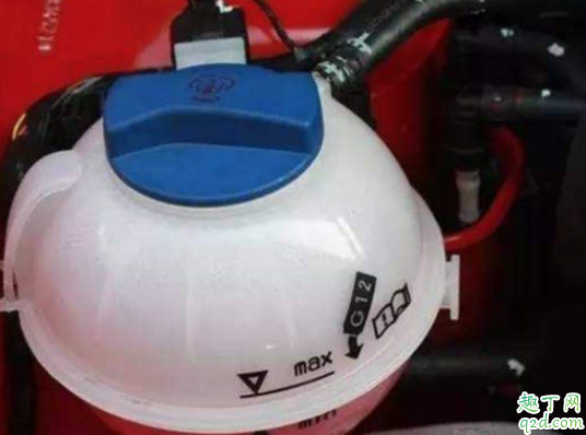 汽車(chē)?yán)鋮s液箱可以加水嗎 冷卻液沒(méi)漏也會(huì)變少嗎3
