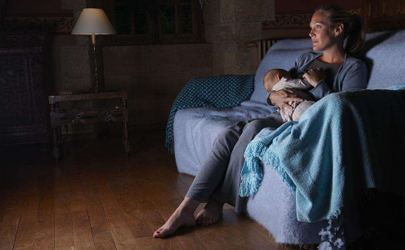 兩個(gè)月以?xún)?nèi)的寶寶夜奶喂幾次 寶寶夜奶頻繁怎么調(diào)整