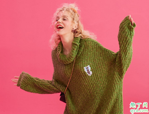 脖子短能穿高領毛衣嗎 脖子短穿衣需要注意什么1