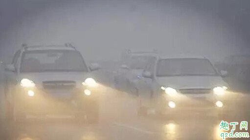 汽車沒(méi)有霧燈加裝霧燈違法嗎? 汽車沒(méi)有霧燈可以裝嗎2