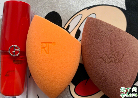 rt美妝蛋和爾木萄買哪個(gè)好 rt和爾木萄美妝蛋區(qū)別對(duì)比1