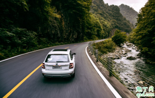 剎車失靈是哪里的問(wèn)題 車子剎車失靈自救辦法1