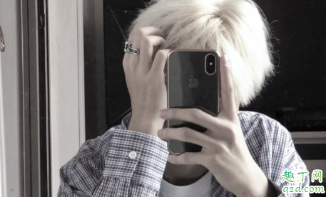 男生硬的時候能忍住說明什么 怎么判斷男人很久沒做2