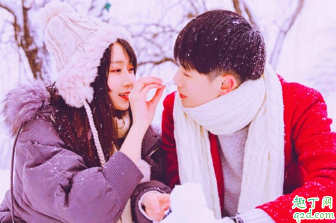 男朋友開(kāi)車會(huì)一直牽著我的手 開(kāi)車也要和你十指緊扣的男生心理學(xué)1