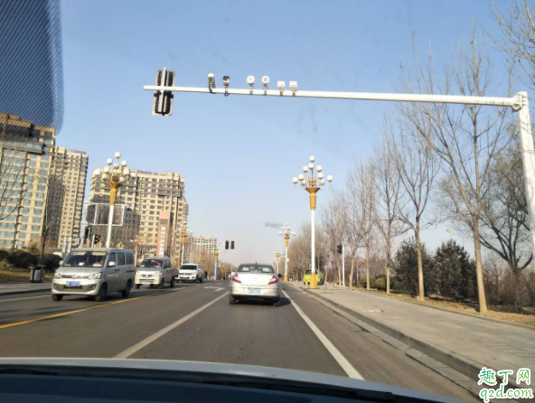 電子眼閃了一下是被拍了嗎 路上的電子眼會拍違停嗎4