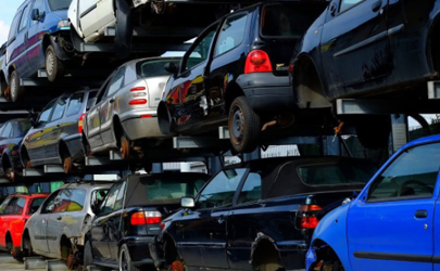 私家車達(dá)到報(bào)廢標(biāo)準(zhǔn)可以自行處理嗎 車輛不做年檢多久報(bào)廢