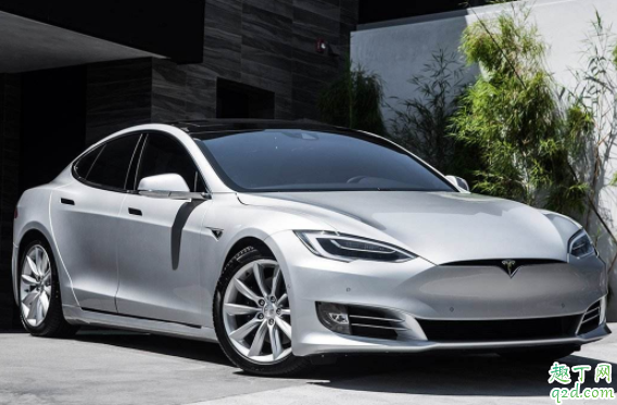 汽車輪轂為什么會發(fā)燙 汽車輪轂發(fā)燙正常嗎1