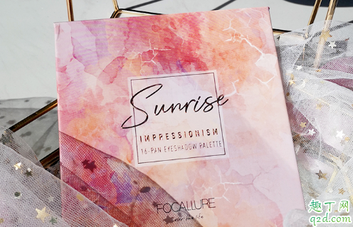 菲鹿兒16色眼影盤(pán)怎么搭配 菲鹿兒16色眼影盤(pán)教程1