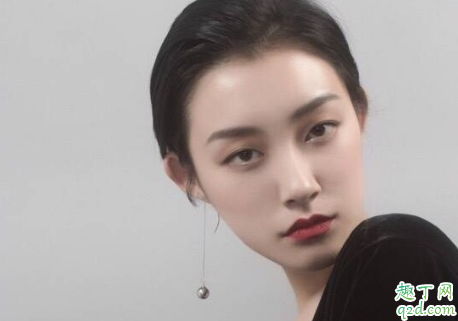 女朋友讓摸就是不讓我進(jìn)怎么辦 看了親了摸了就不讓進(jìn)去說明什么2