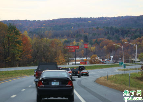 汽車啟動(dòng)前腳剎踩不下去怎么回事 為什么熄火腳剎踩不動(dòng)4