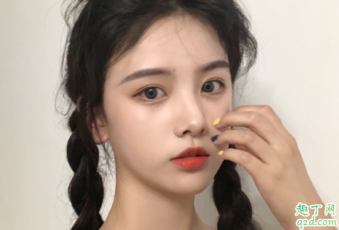 女生不停發(fā)信息男生會(huì)煩嗎 引導(dǎo)男生主動(dòng)聊天有什么技巧3