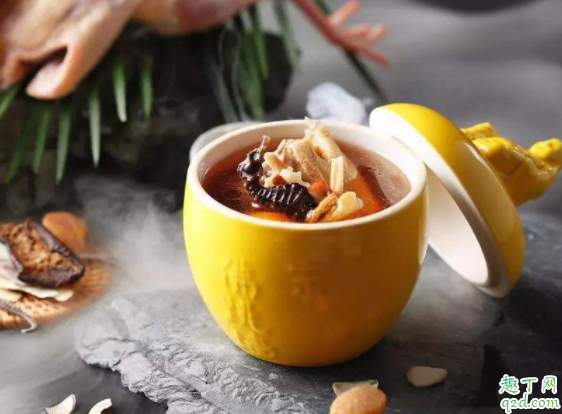 剖腹產(chǎn)喝鴿子湯要放姜嗎 產(chǎn)后喝鴿子湯補(bǔ)氣血嗎4