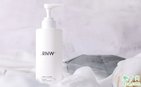 rnw洗面奶和unny哪個(gè)好用 rnw和unny洗面奶對比評測1