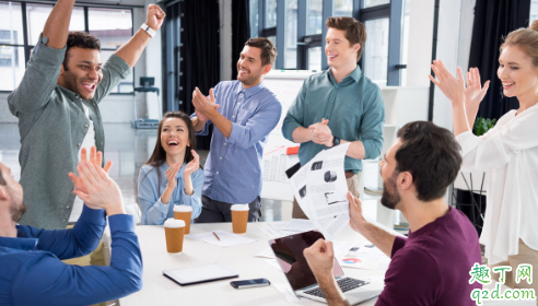 領(lǐng)導(dǎo)說辛苦了如何機智回復(fù) 教你高情商回答老板的贊美3