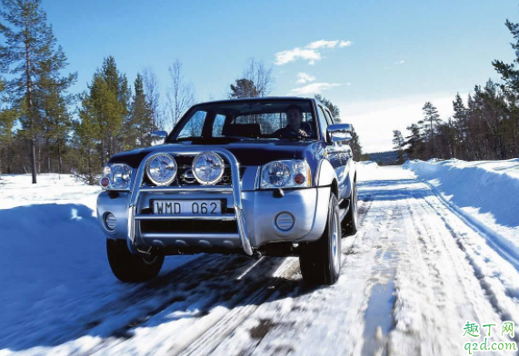 汽車制暖耗油嗎 汽車暖氣跑起來(lái)就不暖是怎么回事1