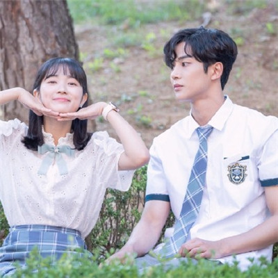 偶然發(fā)現(xiàn)的一天端午一天情侶頭像 端午哈魯cp情侶頭像無(wú)水印7