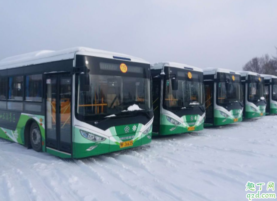 自動(dòng)擋行駛中怎么換擋 自動(dòng)擋不踩剎車能換擋嗎4