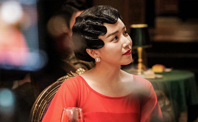 諜戰(zhàn)深海之驚蟄余小晚結(jié)局是死是活 余小晚最后和誰(shuí)在一起了