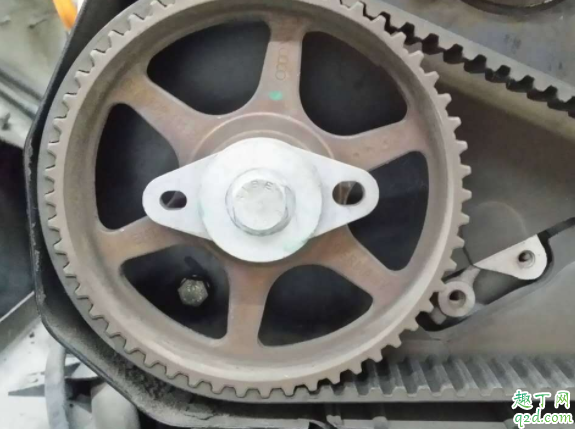 車的正時皮帶幾年更換 正時皮帶差一個齒有什么影響3