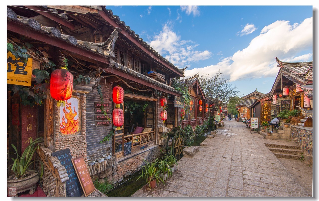 束河桃花塢，在茶馬古道浮生清閑陪父母慢慢變