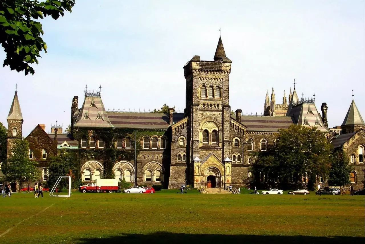 多村一號，在海外住進小別墅慢條思理地生活