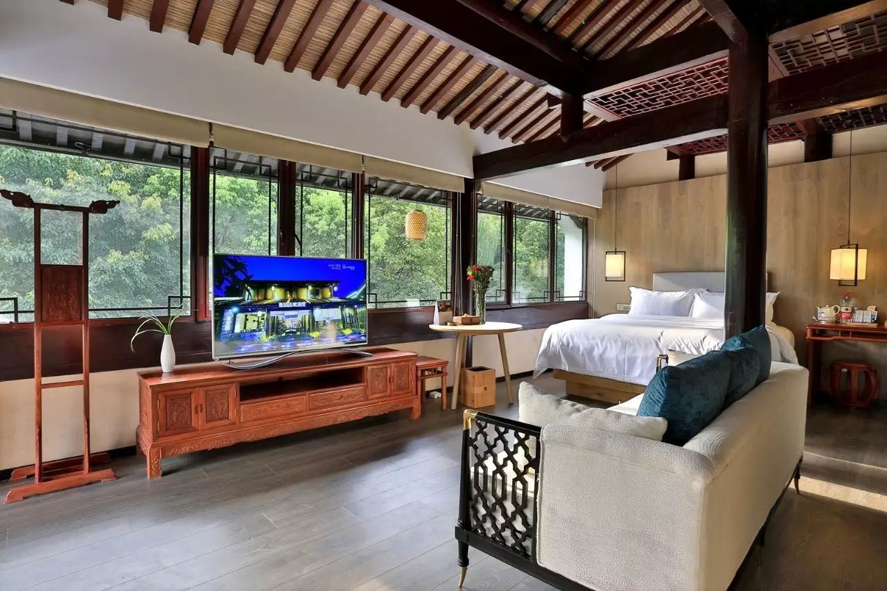 美豪西湖店，枕著西湖的美景入眠