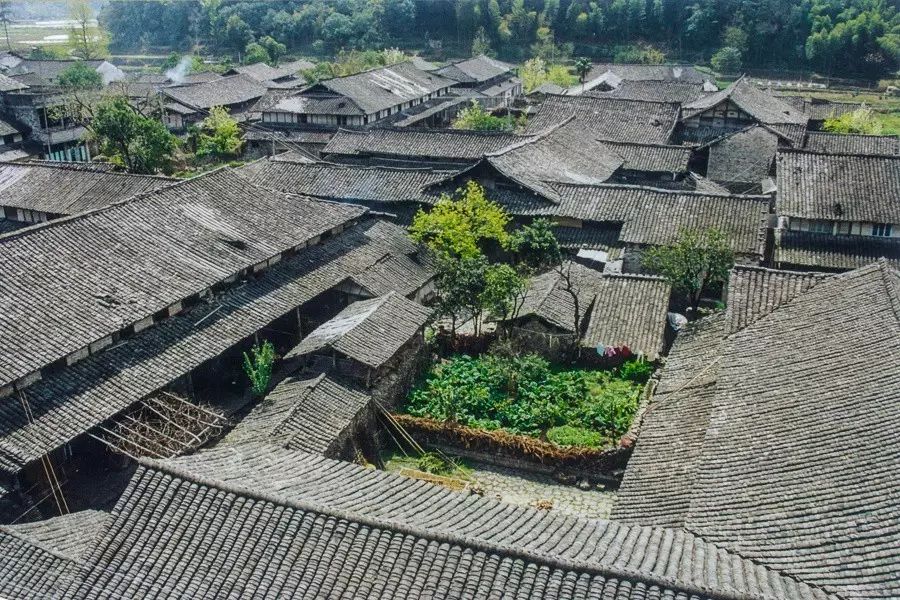 中國(guó)古建筑，千年古村不會(huì)消失但卻只剩下老房