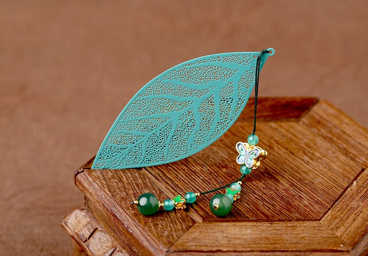 鏤空樹(shù)葉家佳樂(lè)文學(xué)綠色復(fù)古文藝書(shū)簽