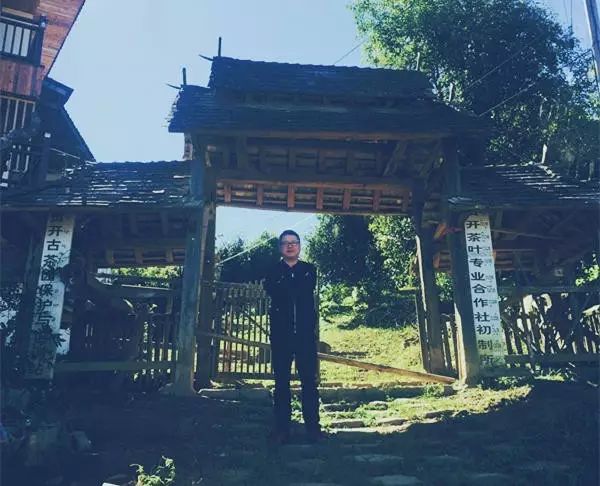 烏龍先生，用心做好茶發(fā)揚(yáng)博大精深的茶文化