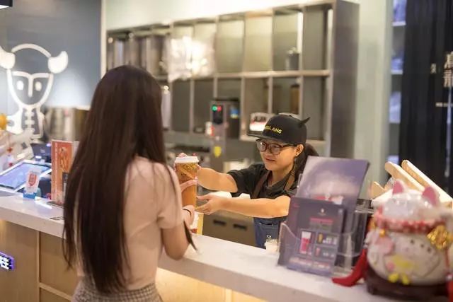 烏龍先生，用心做好茶發(fā)揚(yáng)博大精深的茶文化