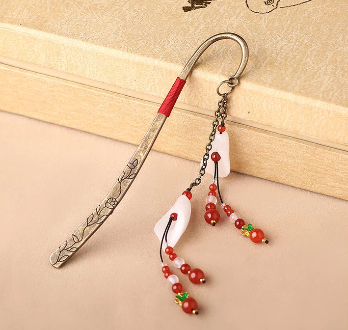 家佳樂文學(xué)古典精美白玉紅瑪瑙流蘇創(chuàng)意書簽