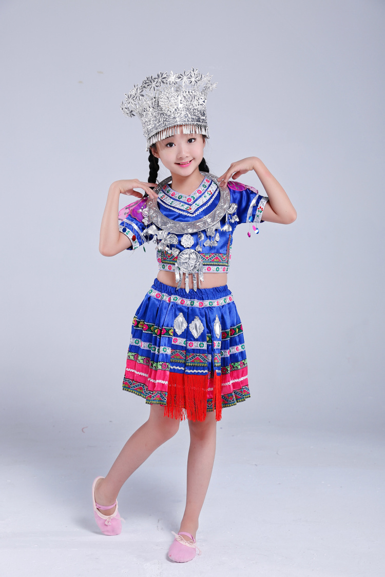 兒童款土家族苗族服飾，百褶裙少數(shù)民族服裝