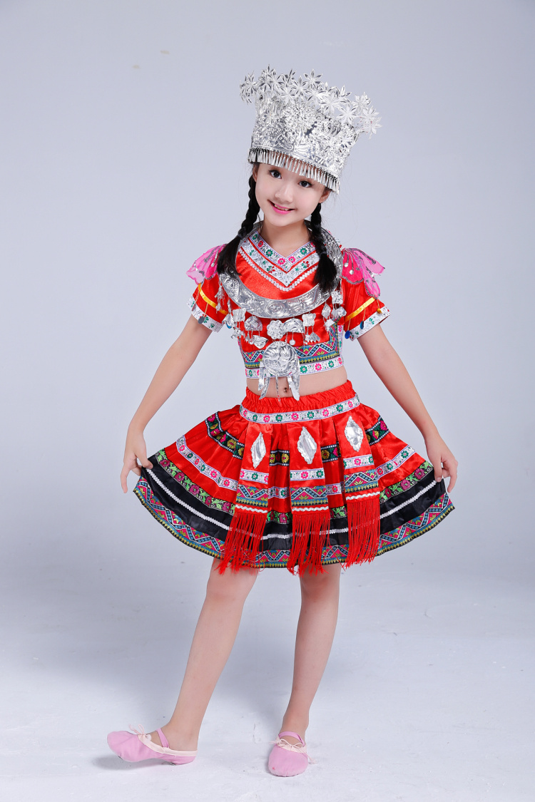 兒童款土家族苗族服飾，百褶裙少數(shù)民族服裝